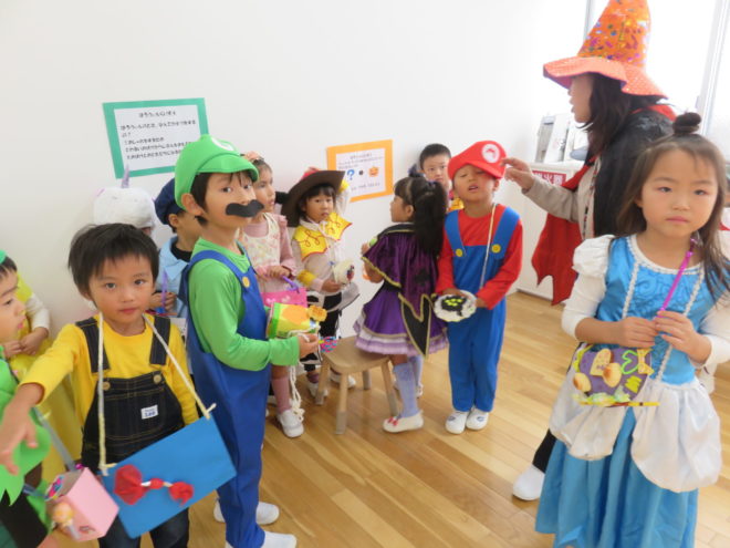 ハロウィン集会 浜松市中区の認定こども園 みそらこども園